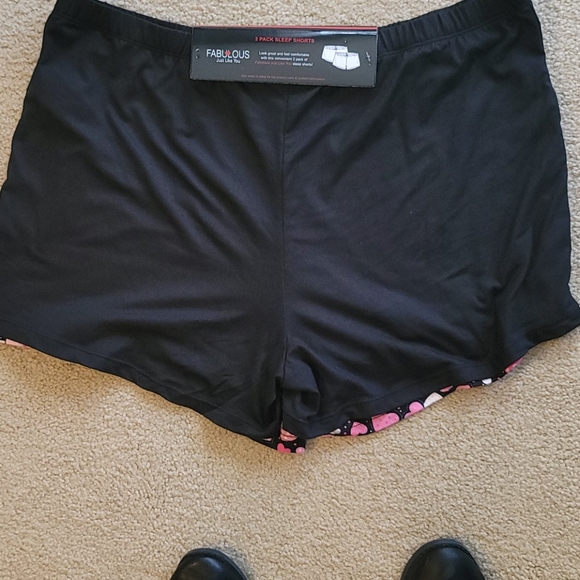 ☆ Fabulous ☆ NWT 2 Pack Sleep Shorts 💤 - Picture 3 of 8